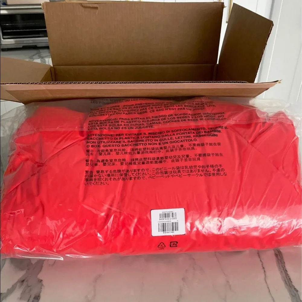 Yeezy x Gap Round Jacket - Picture 2 of 3